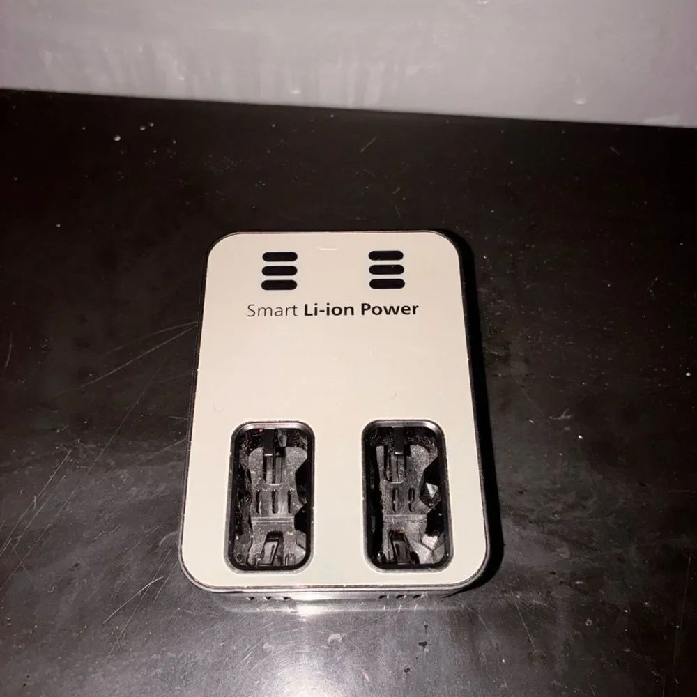Smart Li-Ion Charger for RIC